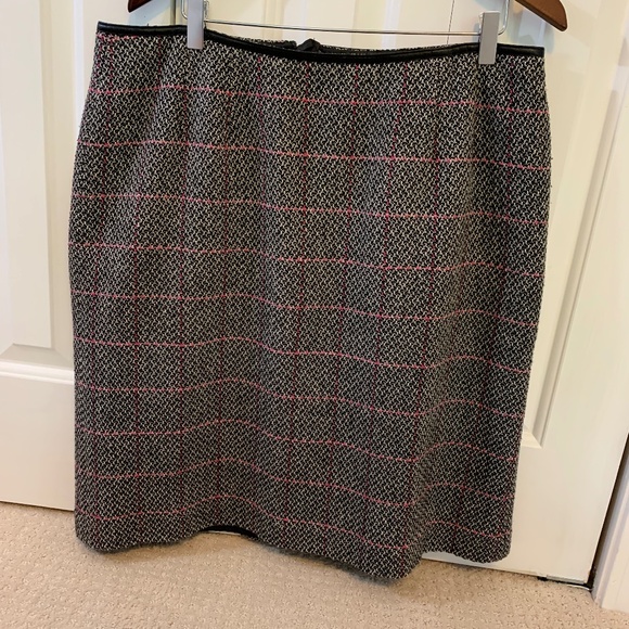 Talbots lined skirt - Picture 1 of 10